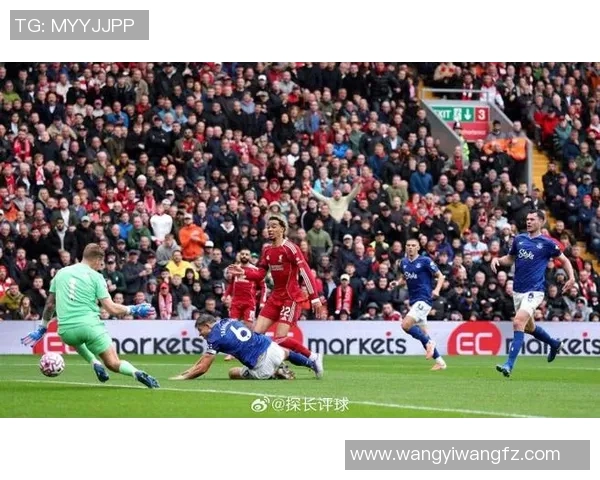 利物浦与埃弗顿激战在即12月1日英超德比战值得期待